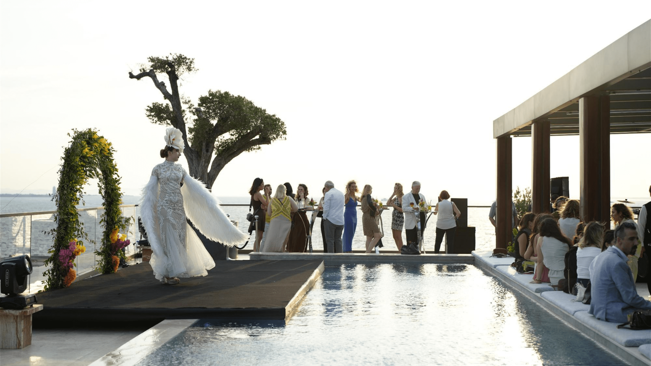 İZMİR MARRIOTT, “YAZA MERHABA” DAVETİNDE İŞ ORTAKLARINI AĞIRLADI
