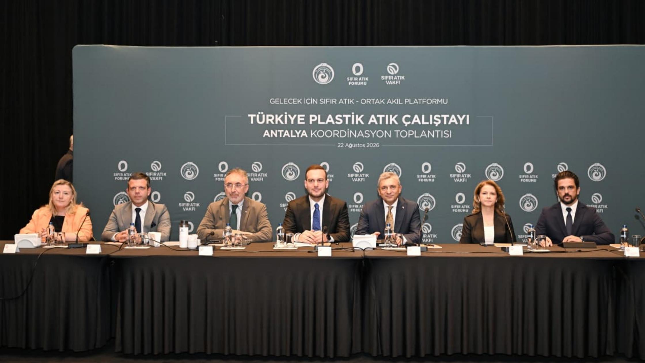 ANTALYA’DA PLASTİK ATIKLAR İÇİN ORTAK AKIL BULUŞMASI