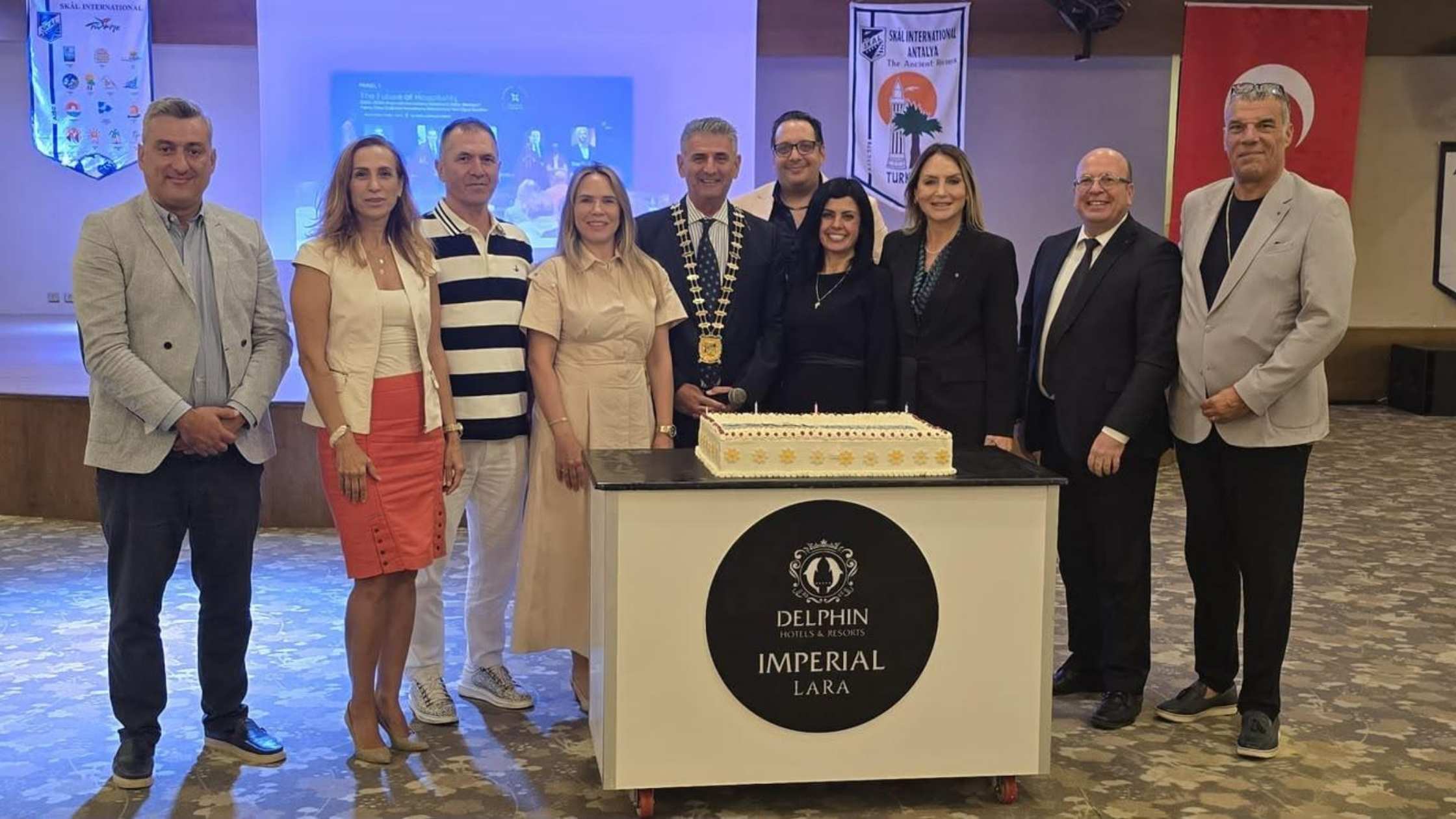 SKAL ANTALYA’NIN EYLÜL AYI TOPLANTISINDA YENİ DÖNEM PROJELERİ DEĞERLENDİRİLDİ
