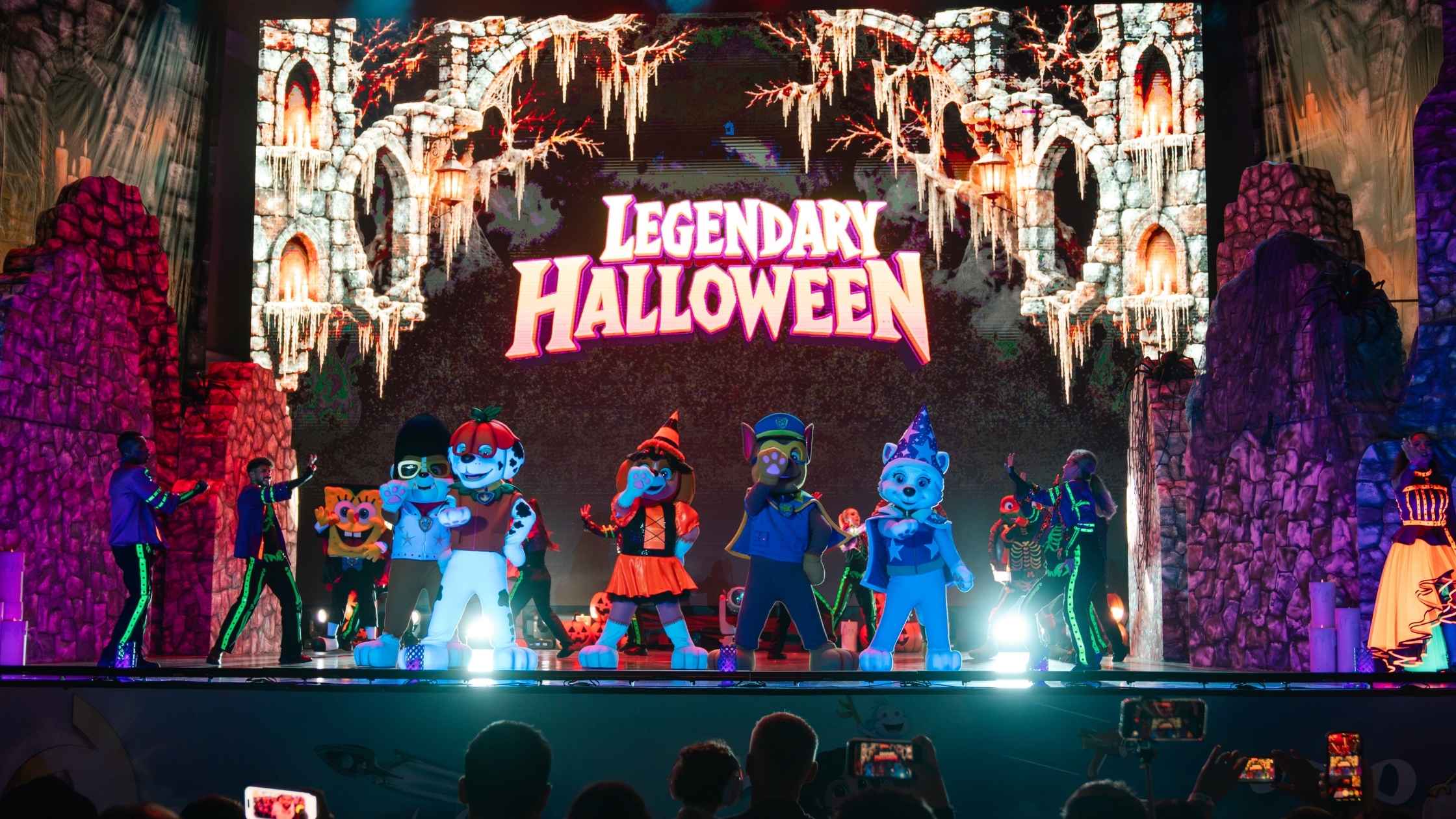 THE LAND OF LEGENDS’TA LEGENDARY HALLOWEEN ATMOSFERİ