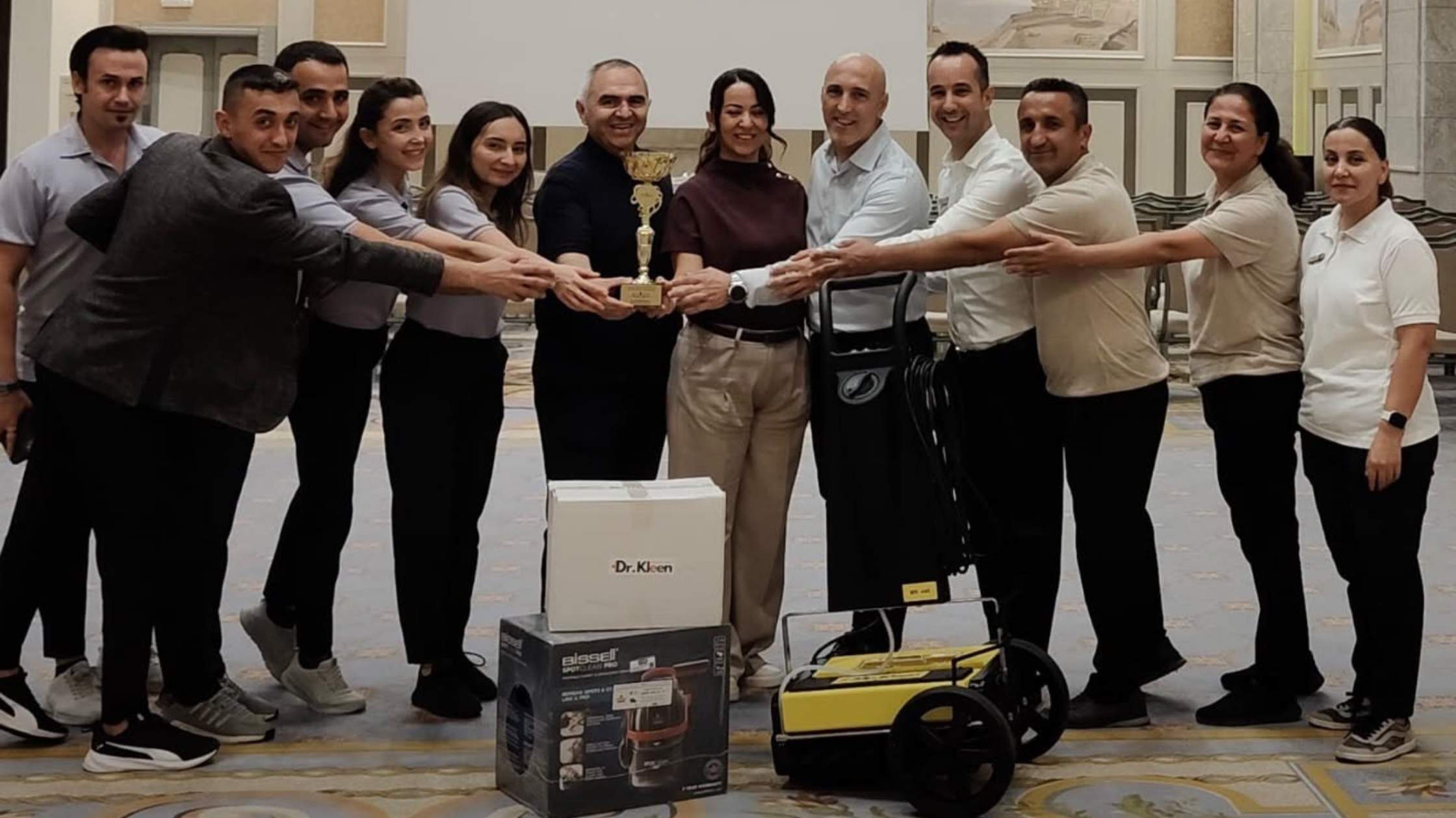 RIXOS PREMİUM BELEK EN YARATICI HOUSEKEEPING VİDEOSU ÖDÜLÜNÜ ALDI