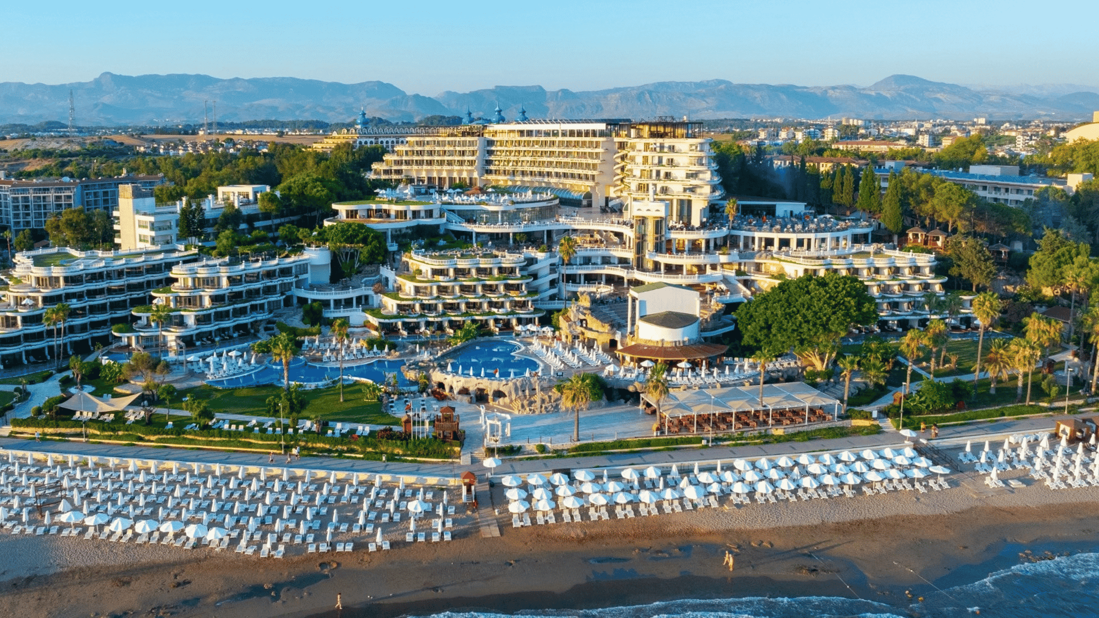 SUNRISE QUEEN HOTEL TARTIŞMASINDA YENİ GELİŞME: DAVACI TARAFTAN AÇIKLAMA