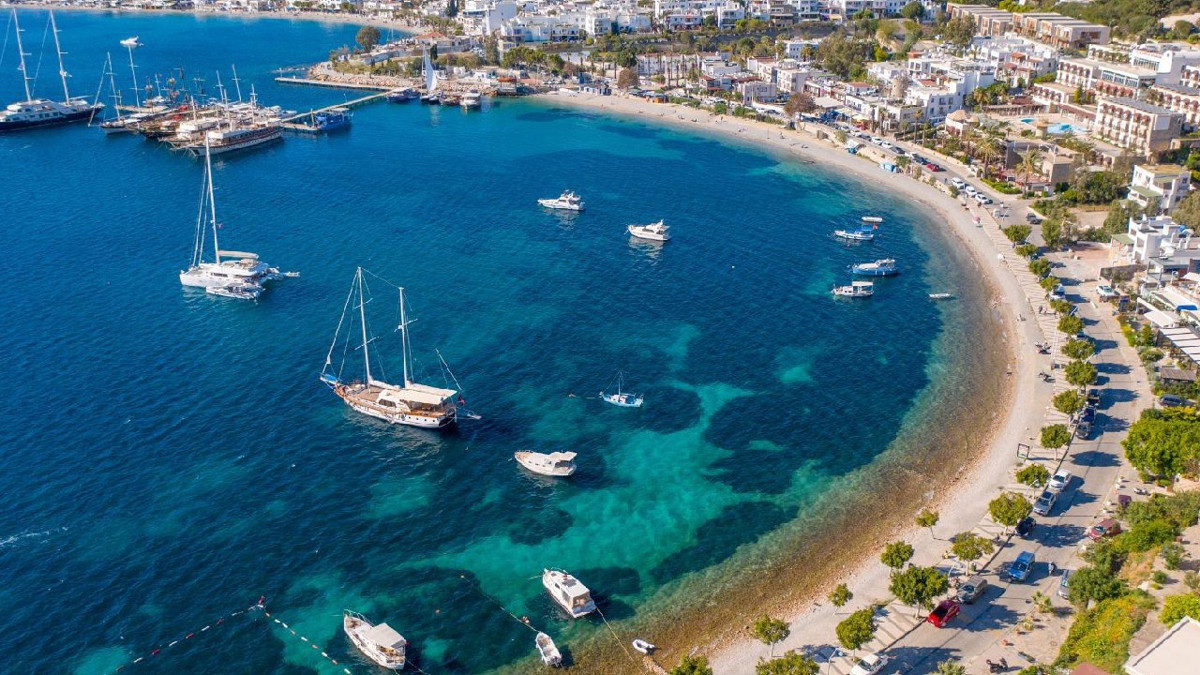 Turistik ilçe için büyük reklam: “Türkiye’nin St.-Tropez’si” diye tanıttılar!