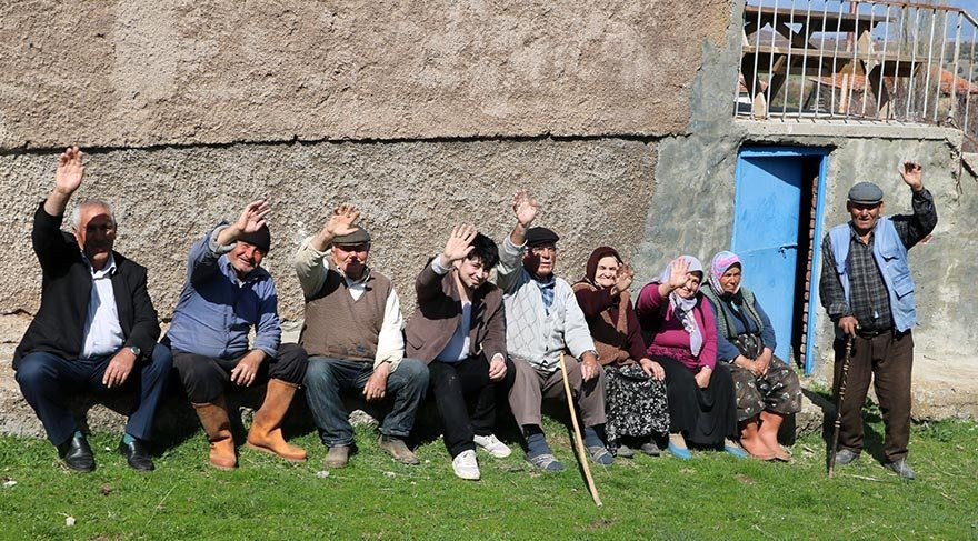14 kişinin yaşadığı yedi haneli köy