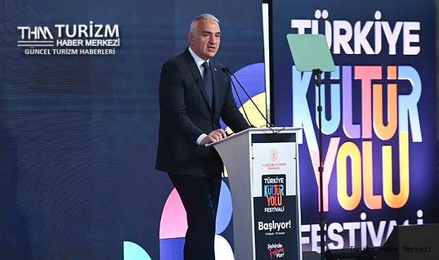 16 şehirde binlerce etkinlik! Bakan Ersoy'dan Türkiye Kültür Yolu Festivali açıklaması