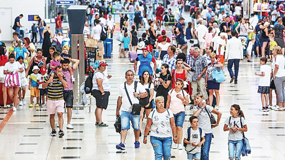9 günlük bayram tatilini Türk tatilciler kurtardı