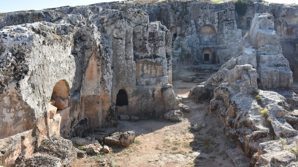 Perre Antik Kenti'ne ziyaretçi akını devam ediyor