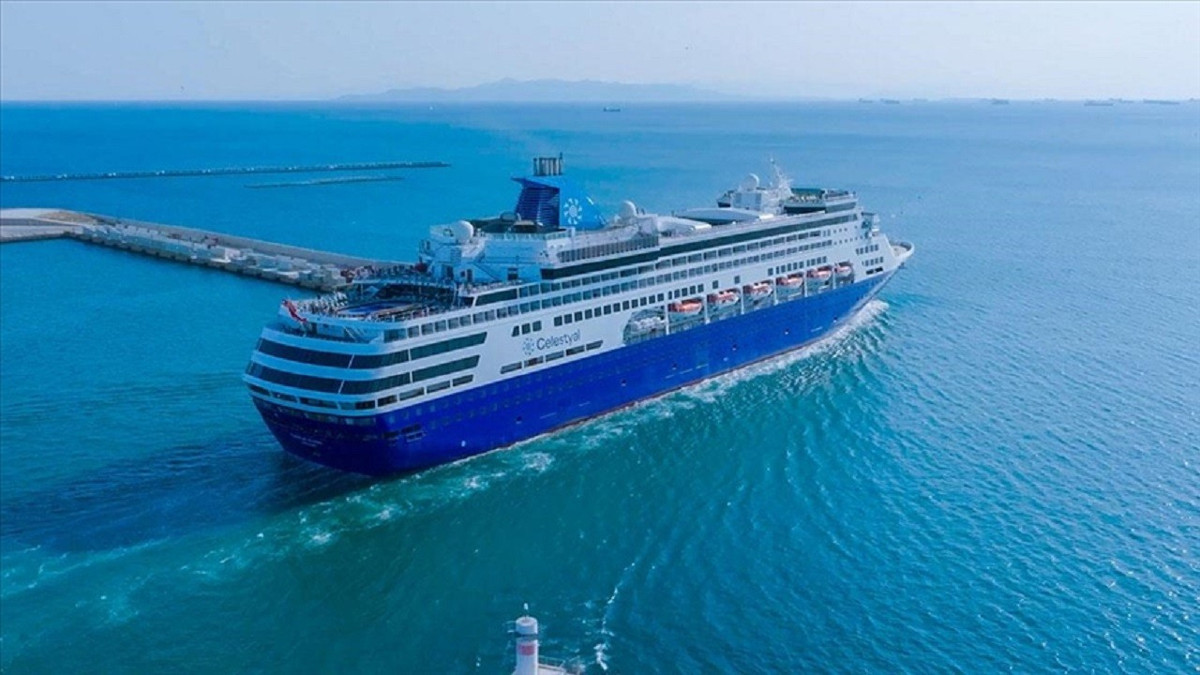 Bakan Uraloğlu: Kruvaziyer turizminde ağustosta rekor kırıldı