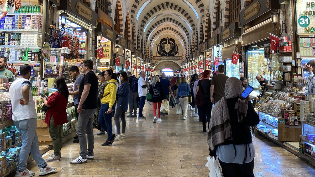 Türkiye yılın ilk ayında 2 milyonu aşkın yabancı ziyaretçi ağırladı