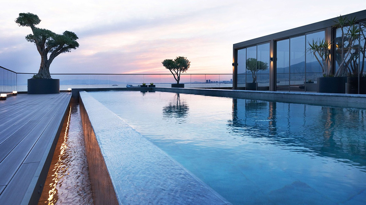 İzmir Marriott ikinci yılını kutluyor