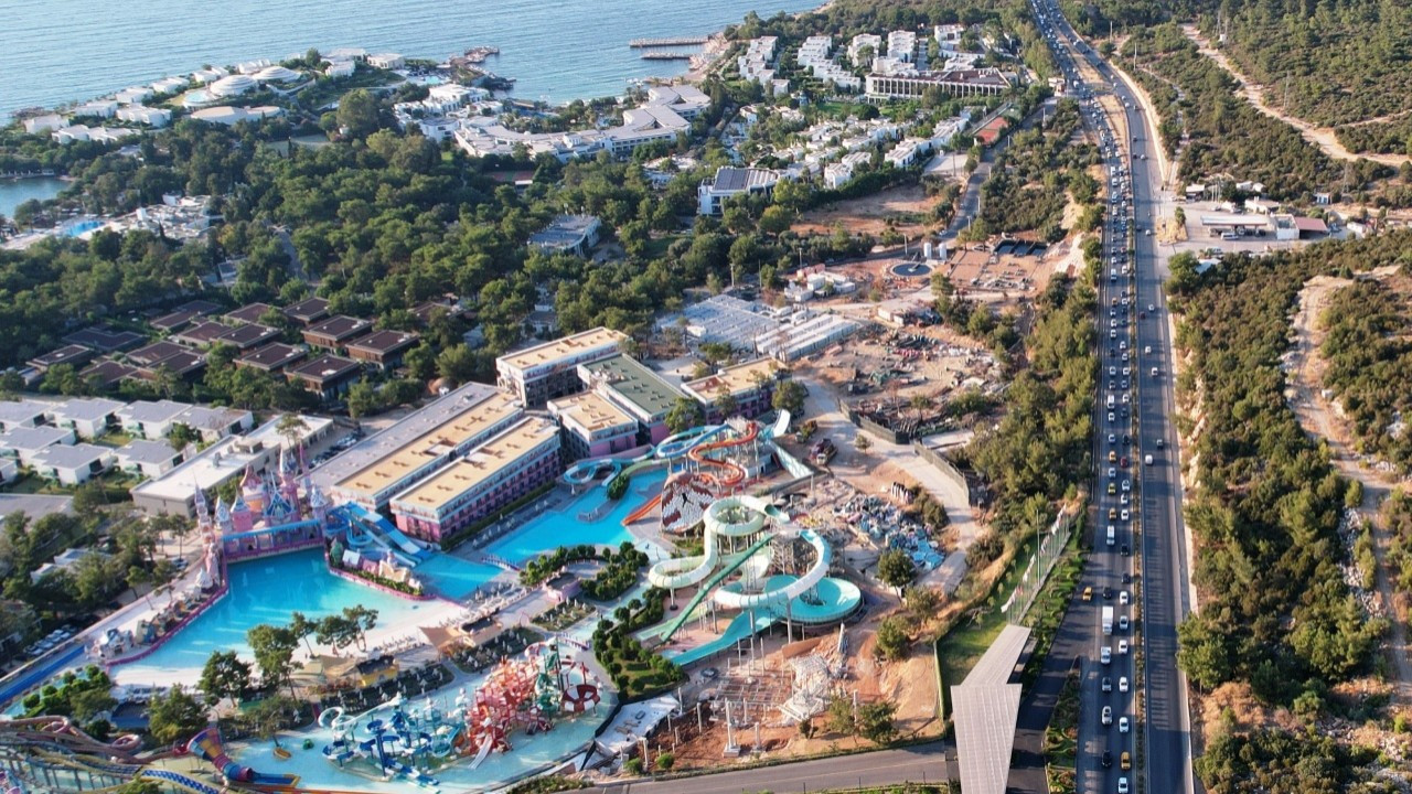 Turizmci maliyetlerden şikayetçi, sezonu uzatmak için destek bekliyor