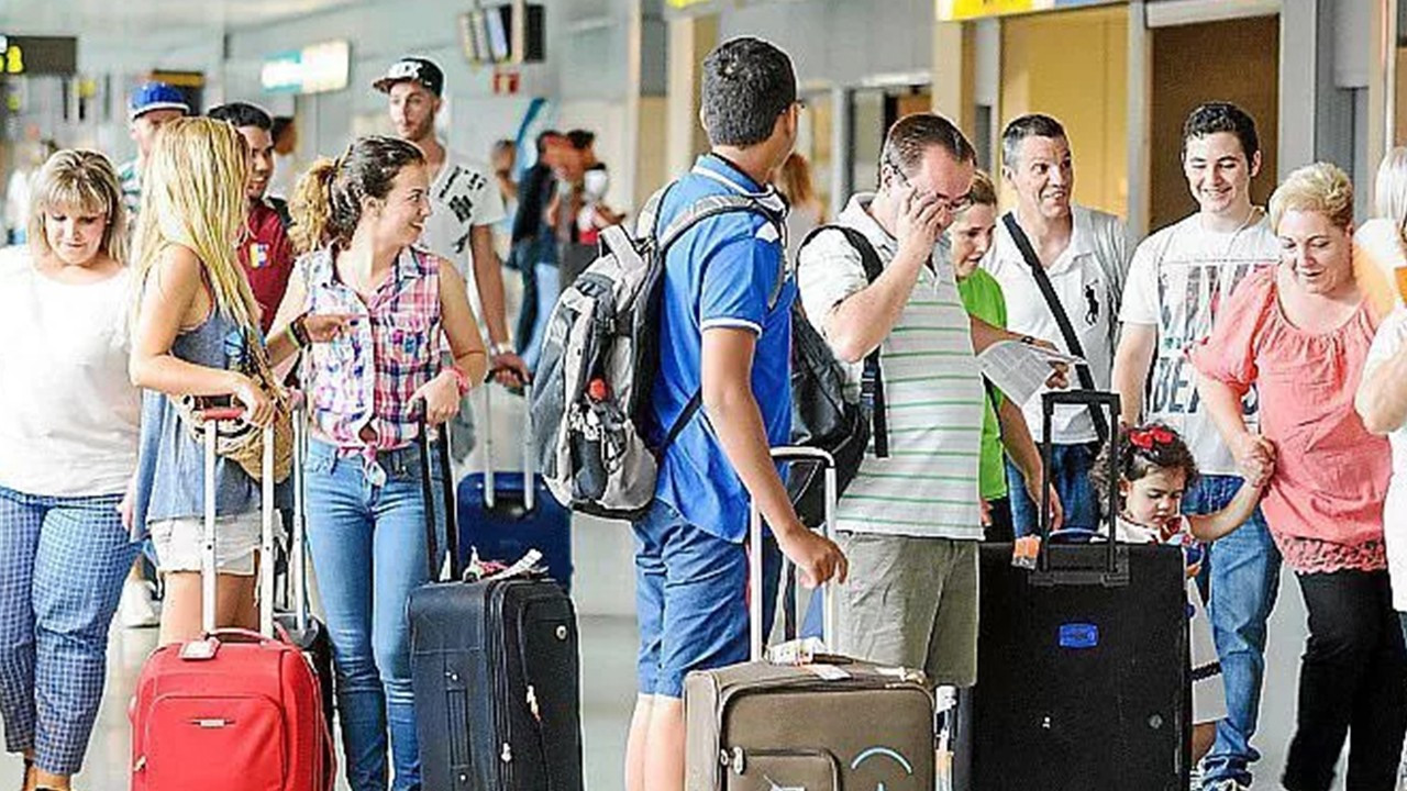 Rus turiste Antalya fiyatı Soçi’den ucuz
