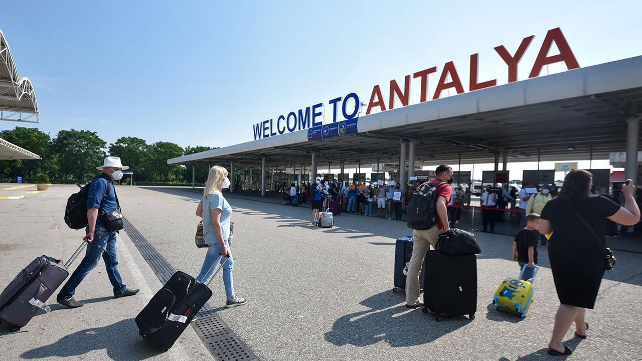 Turizmcinin umudu ‘altın sonbahar’da