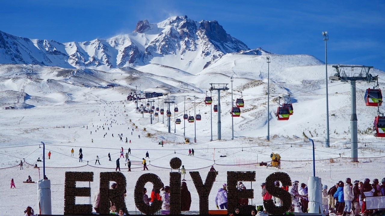 Erciyes, dünyanın en iyi 25 kayak merkezi arasına girdi